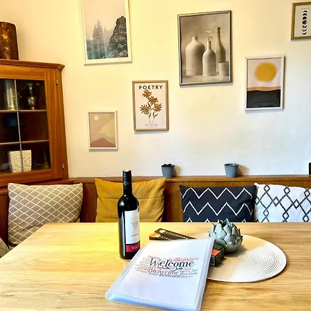 Haus Mit Garten 別荘