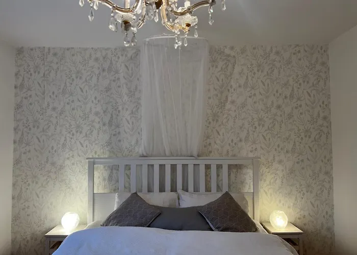 Haus Mit Garten Casa vacanze *